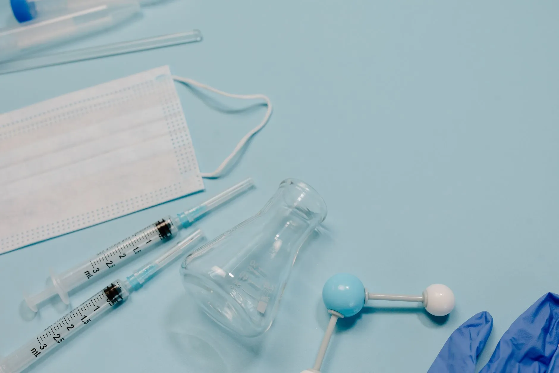 企业级智能设备采购指南：如何匹配办公与生产场景需求